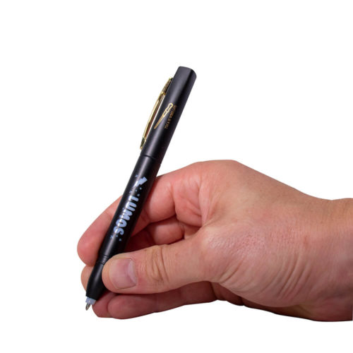 slhp424 light up pen in hand